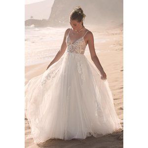 Willowby Kendrew 54716 Wedding Gown Size 12 NEW